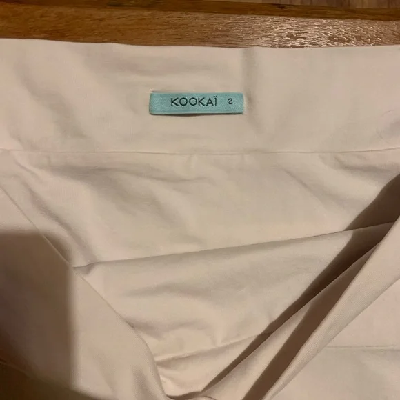 White Kookai skirt also selling same in black - Picture 2 of 2